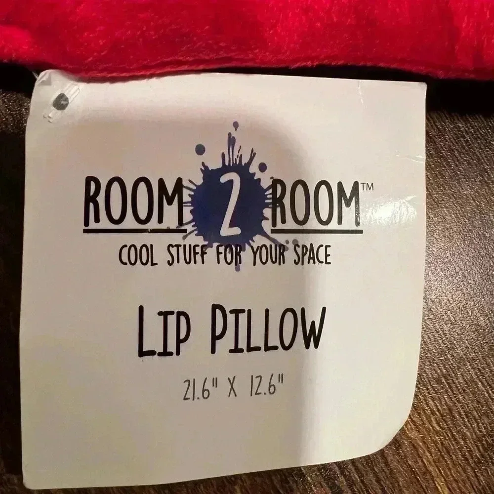 Room 2 Room room plush